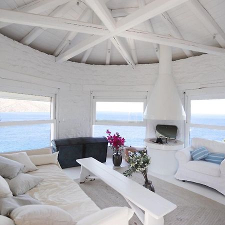 Villa Aiolos: Above The Sea, Within Agios Nikolaos Bagian luar foto