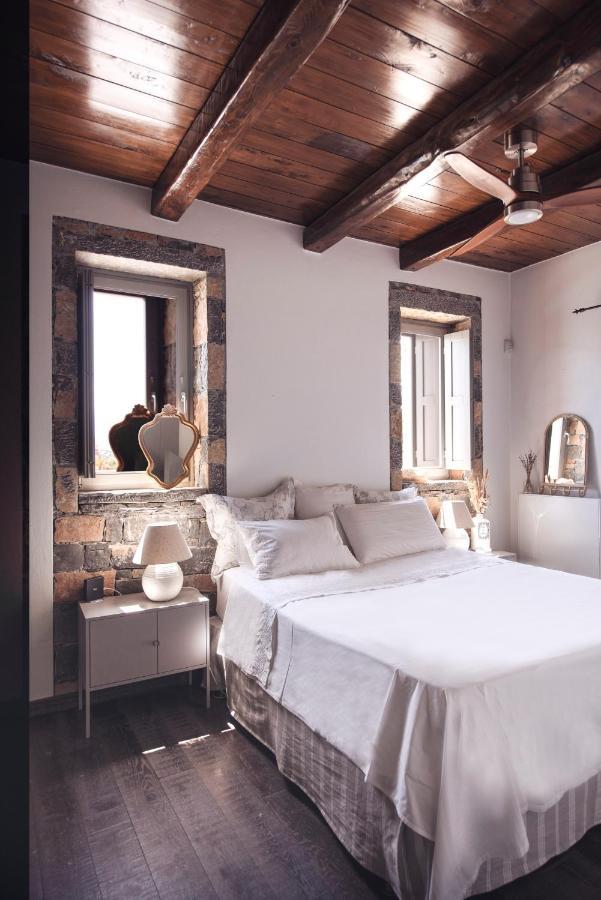 Villa Aiolos: Above The Sea, Within Agios Nikolaos Bagian luar foto