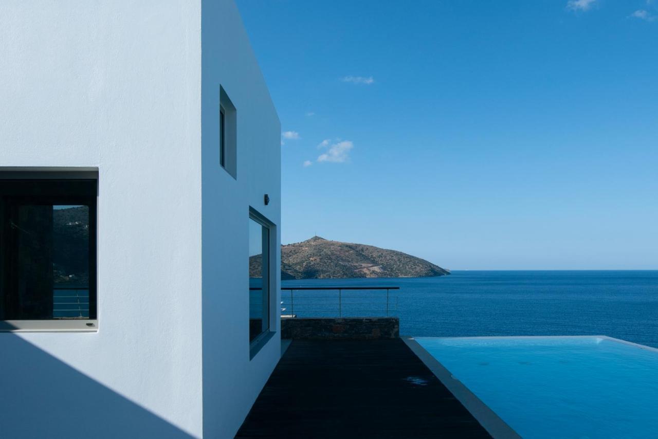 Villa Aiolos: Above The Sea, Within Agios Nikolaos Bagian luar foto