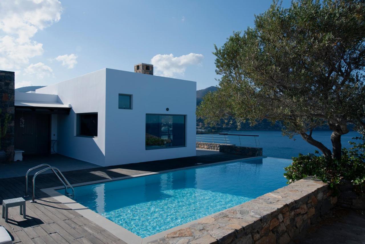 Villa Aiolos: Above The Sea, Within Agios Nikolaos Bagian luar foto
